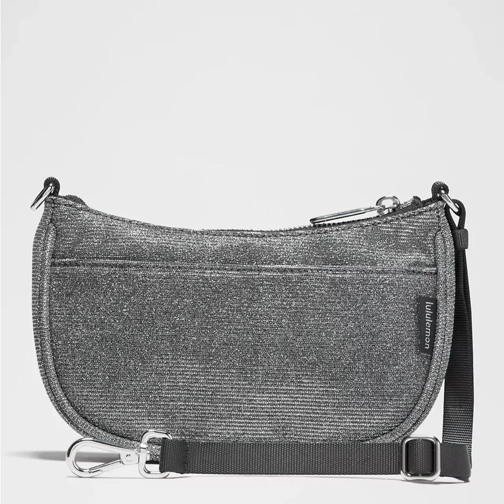 lululemon City Essentials Mini Shoulder Bag 1L Glitter - silver/gray - Picture 14 of 16